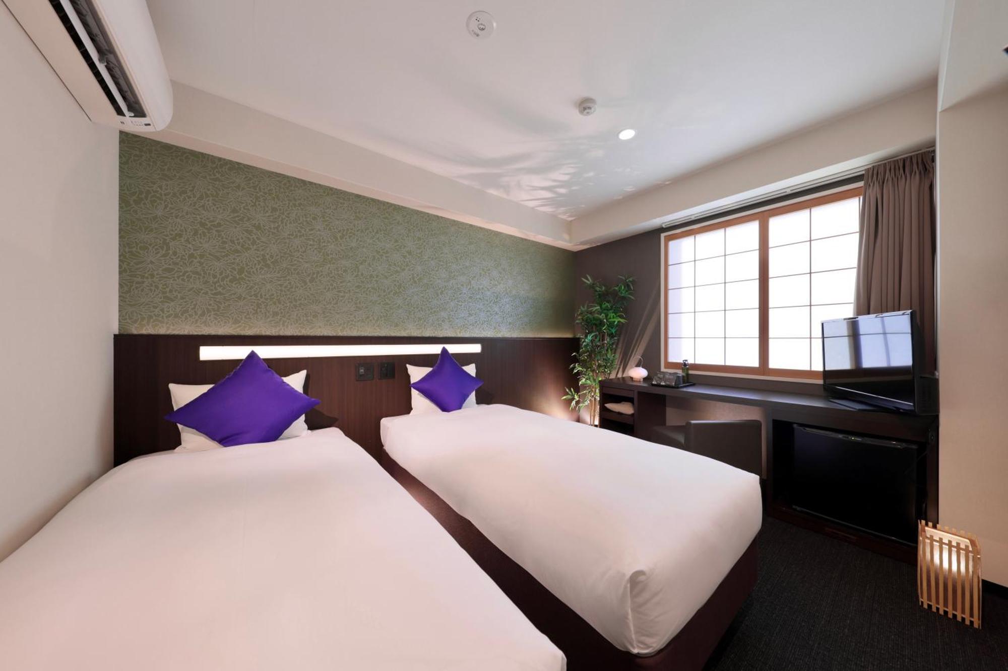 Marutamachi Crystal Hotel Kyoto Ngoại thất bức ảnh